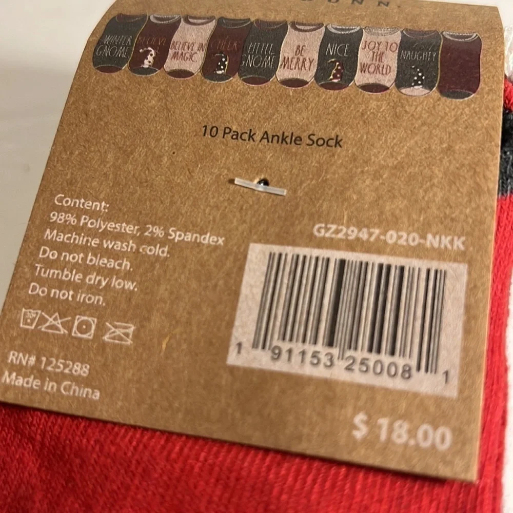 Rae Dunn 10 Pack of Child’s Ankle Socks New Sz S/M winter gnome Believe in magic